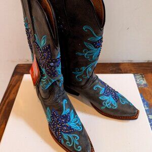 GORGEOUS Ferrini Women's Cowboy Boots